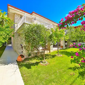 Sorf 2* Alacati