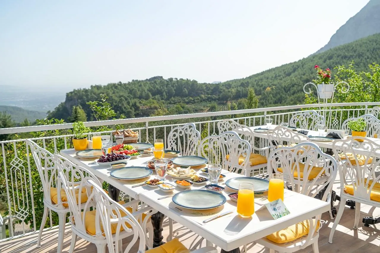 Apa Mountain Lodge Antalya